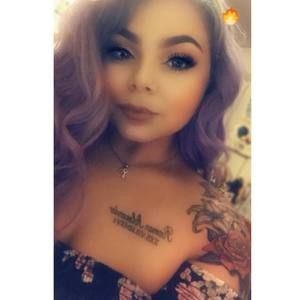 Meet your Posher, Kayla